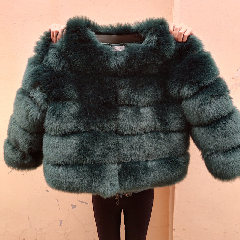 Slim short faux fox fur coat - Plushlegacy