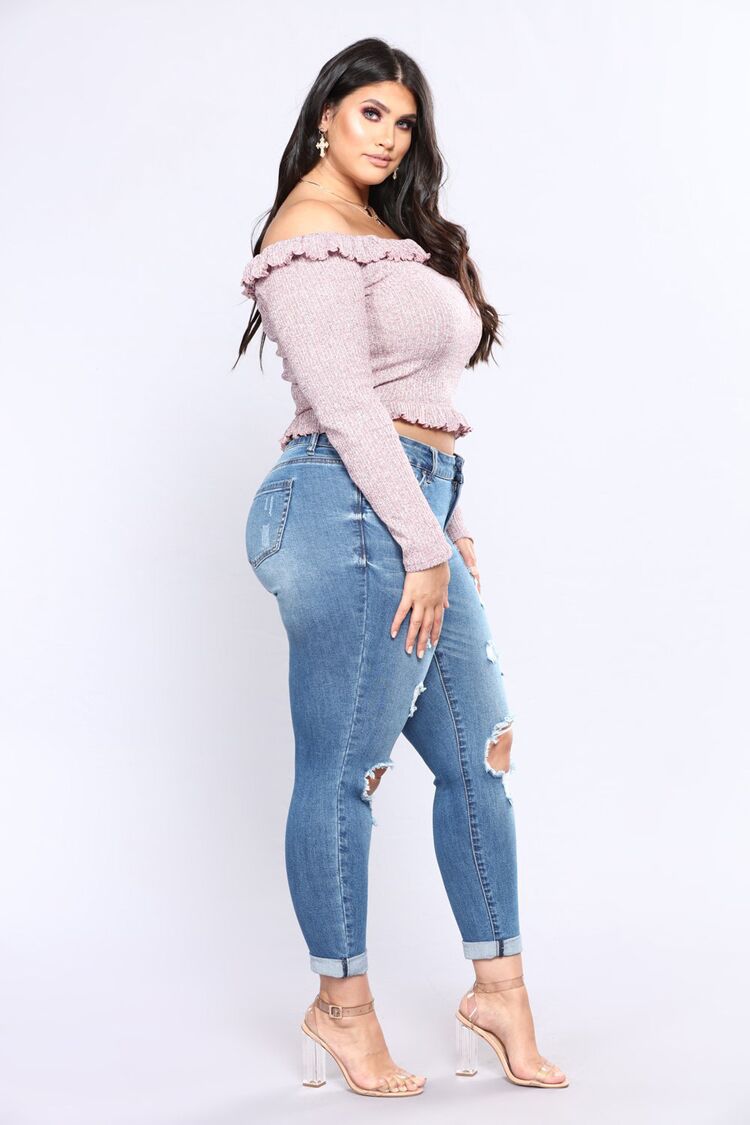 Stretch denim hole high waist ladies jeans - Plushlegacy